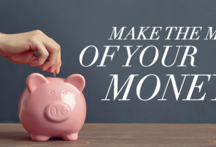 Image of a piggy bank saving money by using dental benefits before the end of the year